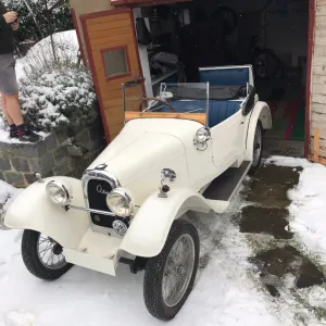Autočalouník vrací veteránům duši