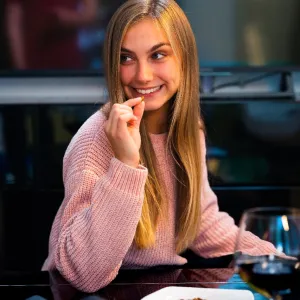 Cvrček místo řízku? Češi mění jídelníček i díky firmě GRIG