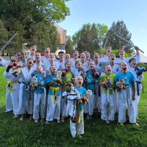 Z Velešína do světa: Taekwondo učí děti pohybu, disciplíně i odvaze