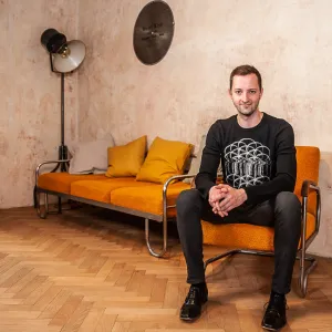 Od svetrů k celé kolekci: český designér sází na merino vlnu