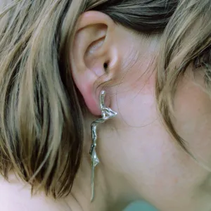 Šperky jako z jiného světa. Zlaté české ručičky patří Gabriele Lhotákové