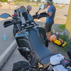 Motorkáře pomůže vycvičit neuronová síť