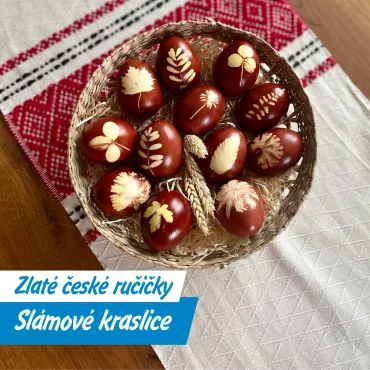 Kraslice ze slámy a betlémy ze dřeva: Manželé Hrabovští tvoří srdcem i rukama