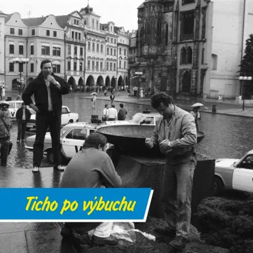 Měla bomba na Staroměstském náměstí zabránit svobodným volbám?