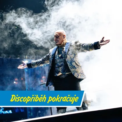 Michal David slaví ve velkém
