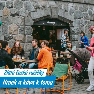 Keramika, káva a kousek náplavky