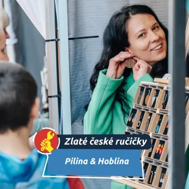 Malá pilina a velká hoblina: Tvořivé duo, které dává dřevu nový život