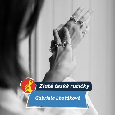 Šperky jako z jiného světa. Zlaté české ručičky patří Gabriele Lhotákové