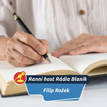 Filip Rožek chystá pohádku o holčičce a kočce Bel