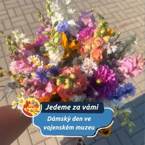 Nabídne květiny, tvoření i vojenskou historii