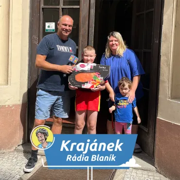 Krajánek v centru Prahy! Výherkyně Denisa si převzala obří šunku