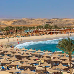 ZA TŘI ČESKÉ ZA SLUNÍČKEM