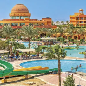 ZA TŘI ČESKÉ ZA SLUNÍČKEM