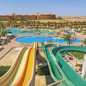 ZA TŘI ČESKÉ ZA SLUNÍČKEM