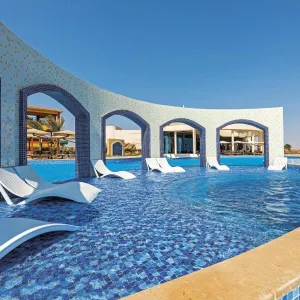 ZA TŘI ČESKÉ ZA SLUNÍČKEM