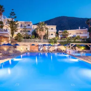 ZA TŘI ČESKÉ ZA SLUNÍČKEM