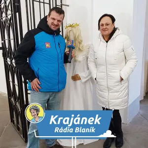 Vánoční klid v Polici: Unikátní betlém a svícen na kole od vozu