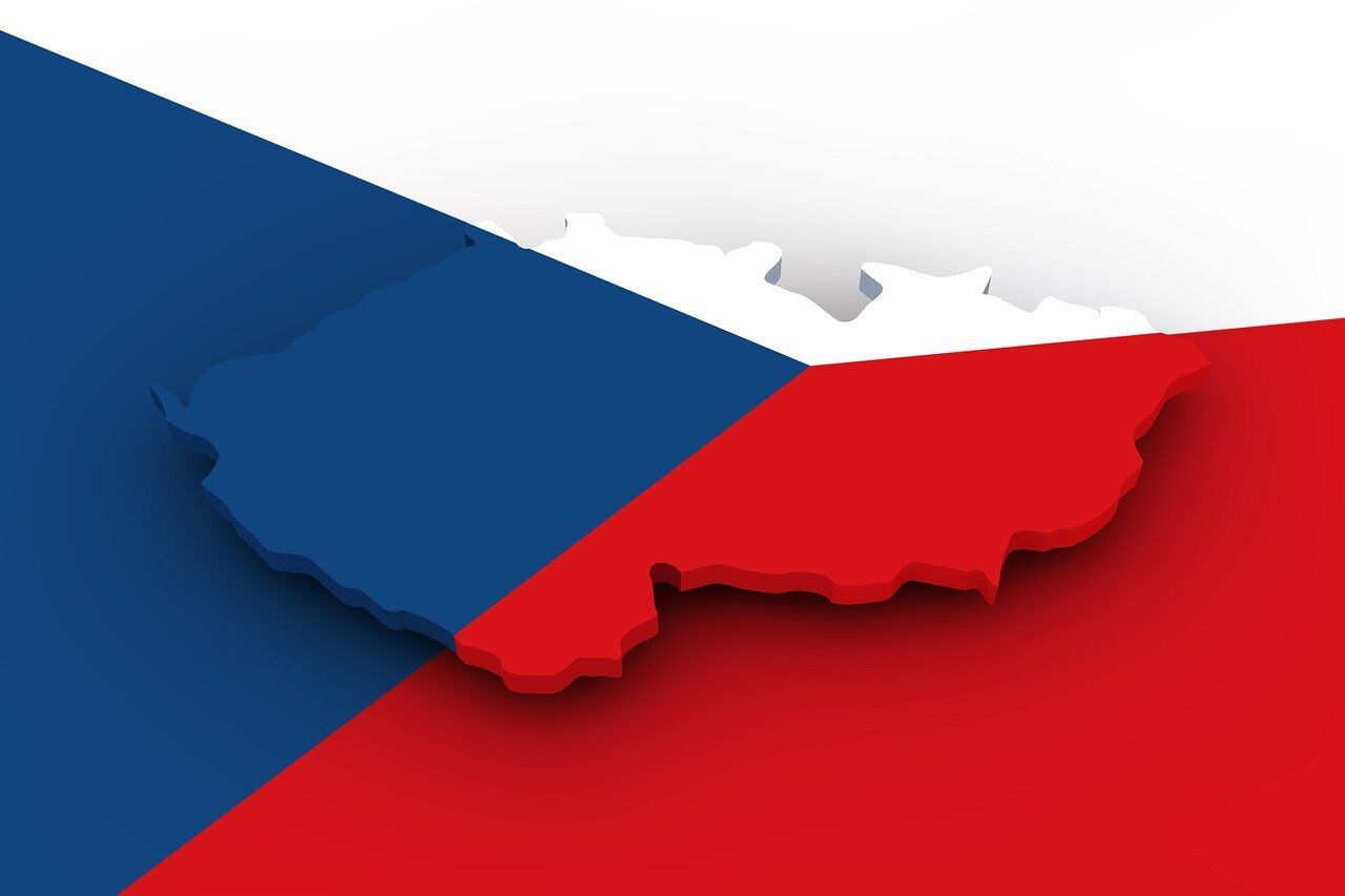 VLÁDA OHLÁSILA RESTART ČESKA